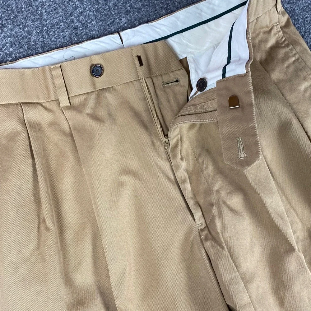 Brooks Brothers Country Club Mens‎ 34x30 Khaki Pleated Cuffed Cotton Chino Pants